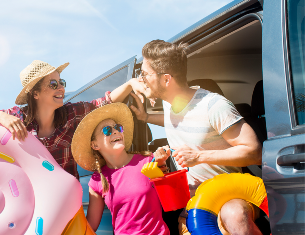 Louer un monospace ou SUV pour vos vacances en famille